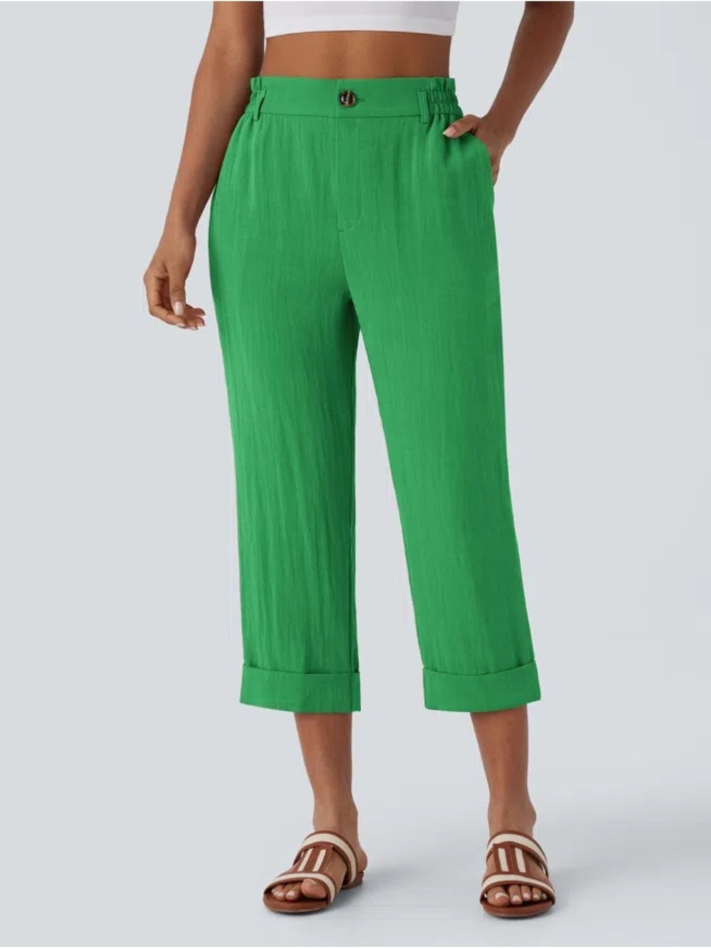 HALARA Green Cropped Relaxed Capris